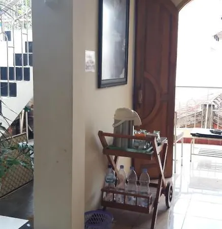 La Javanaise Home Stay Malioboro Yogyakarta Exterior photo